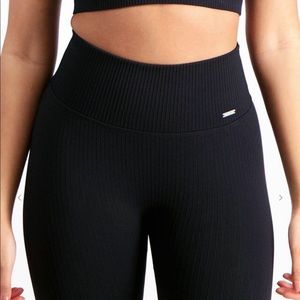 NWT AIM’N Black Ribbed Seamless Tights